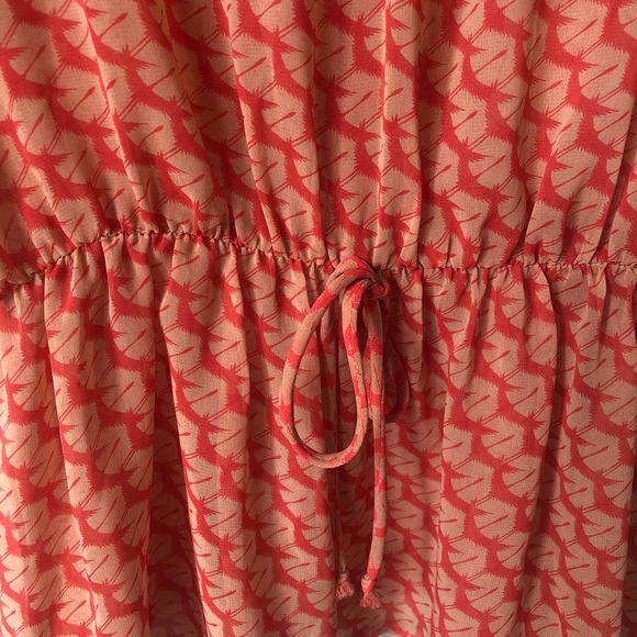 🤩*LIKE NEW* Chiffon Peplum Button-Up Blouse - Picture 3 of 7